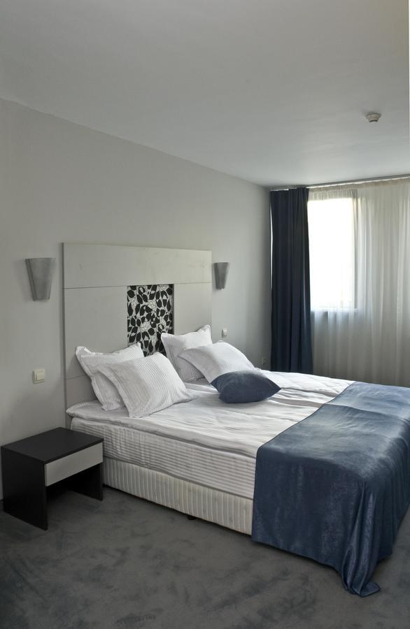 Hotel 4 Zona Sofia Extérieur photo